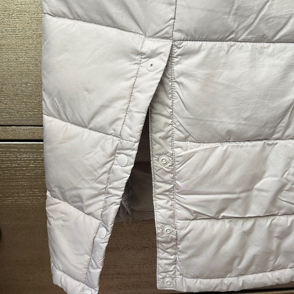 Columbia Women's Pike Lake Long Beige Puffer Vest - Picture 4 of 6